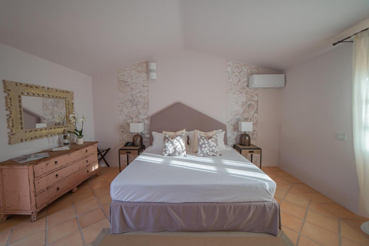 Hotel Borgo Smeraldo อาร์ซาเคนา ภายนอก รูปภาพ