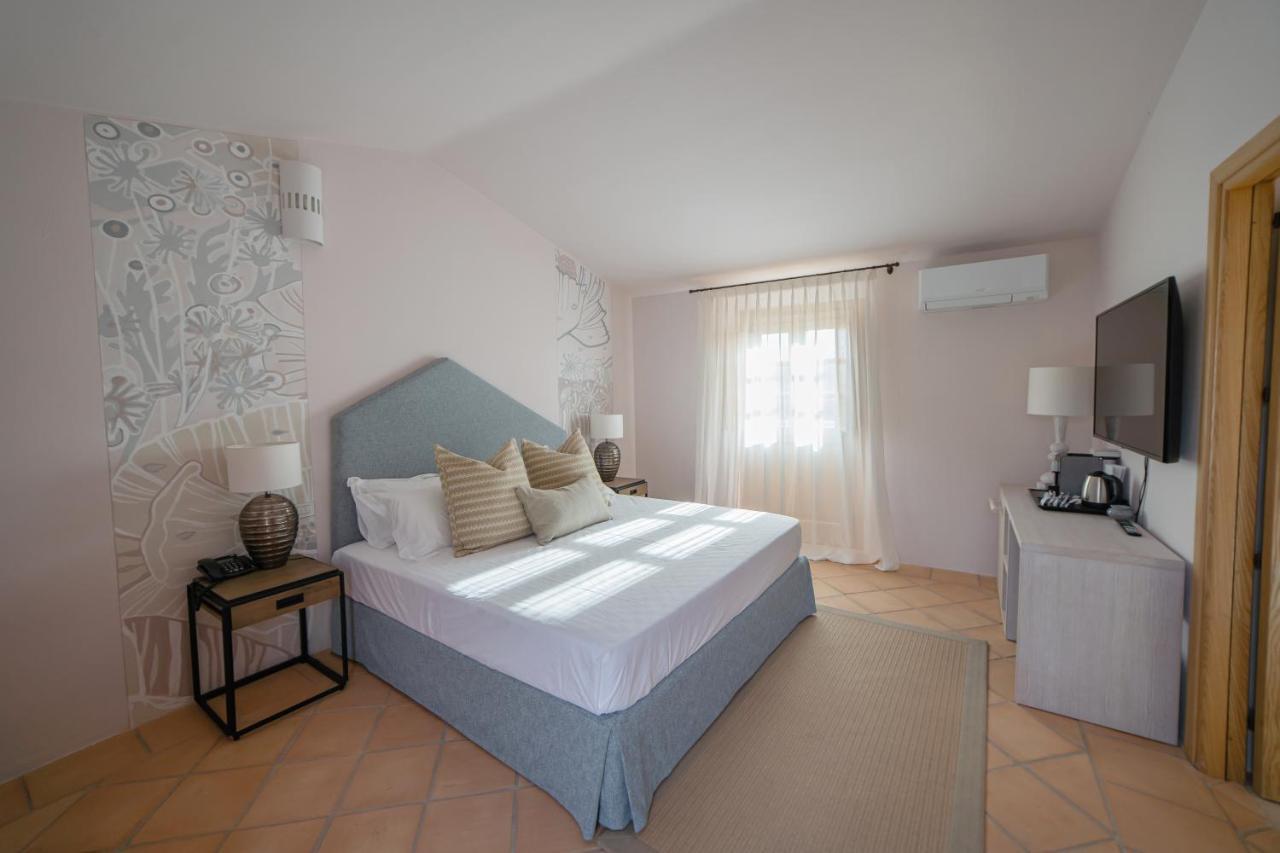 Hotel Borgo Smeraldo อาร์ซาเคนา ภายนอก รูปภาพ
