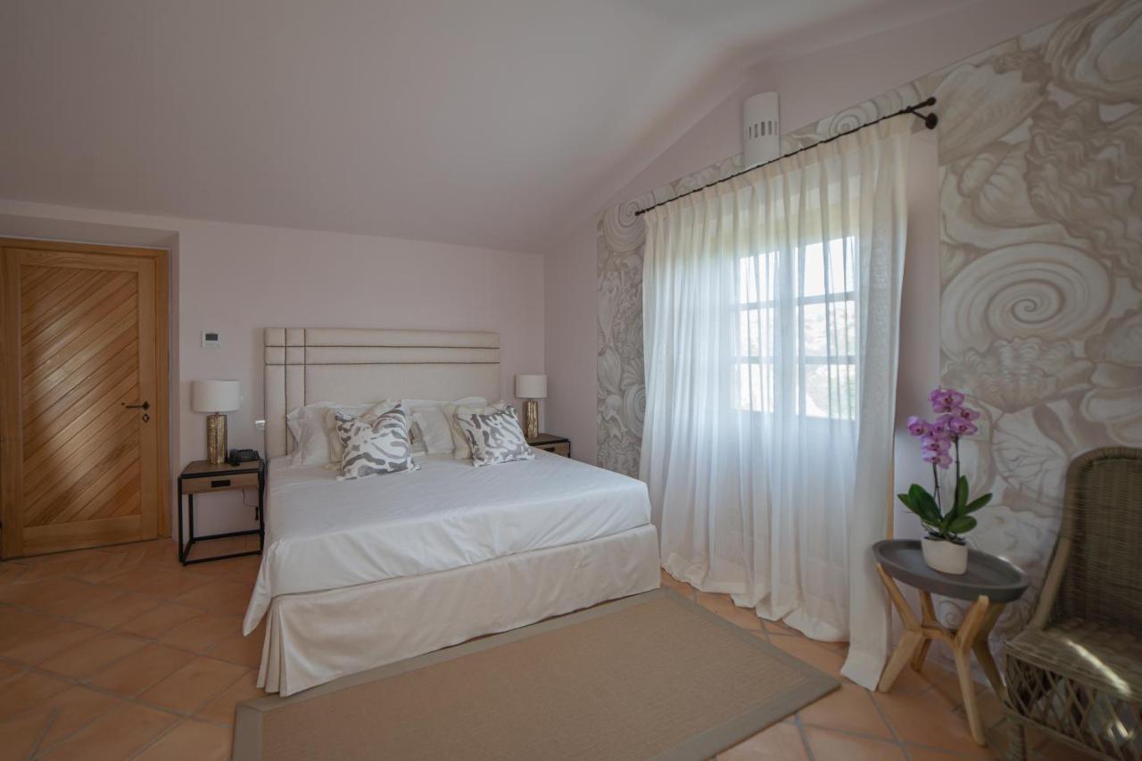 Hotel Borgo Smeraldo อาร์ซาเคนา ภายนอก รูปภาพ