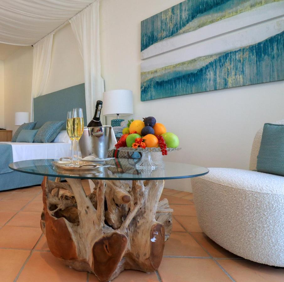 Hotel Borgo Smeraldo อาร์ซาเคนา ภายนอก รูปภาพ