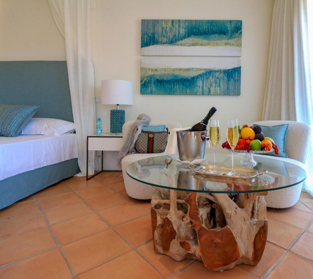 Hotel Borgo Smeraldo อาร์ซาเคนา ภายนอก รูปภาพ