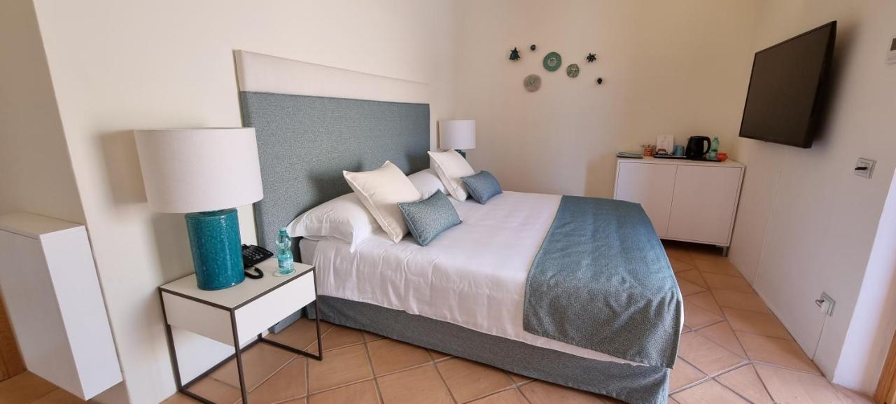 Hotel Borgo Smeraldo อาร์ซาเคนา ภายนอก รูปภาพ