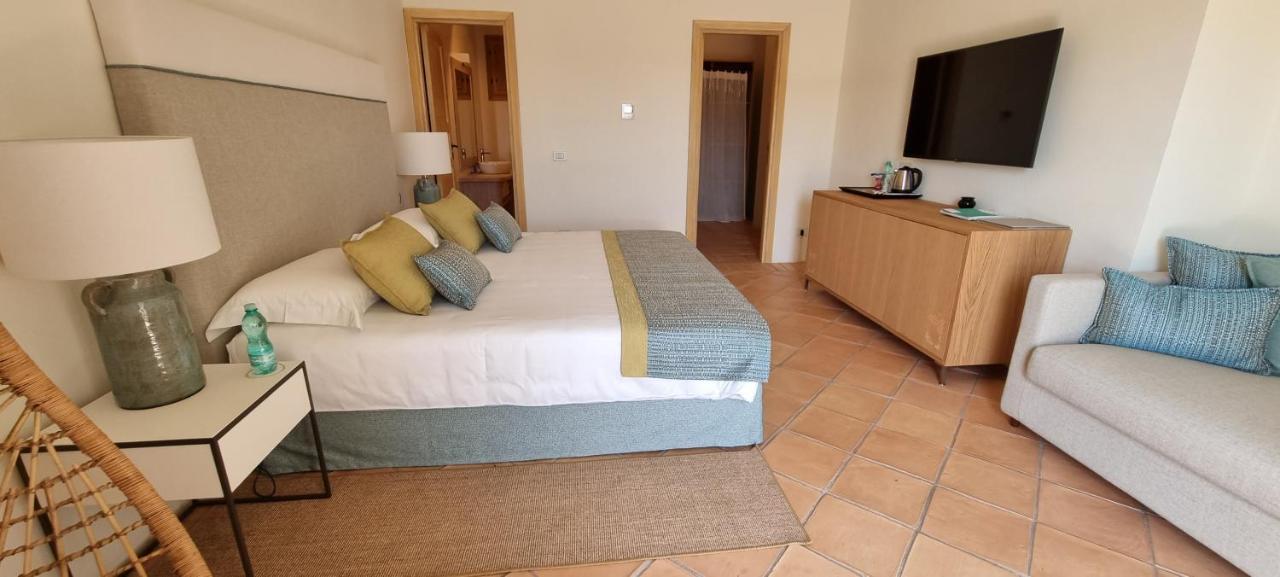 Hotel Borgo Smeraldo อาร์ซาเคนา ภายนอก รูปภาพ